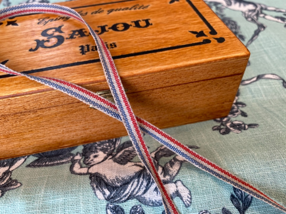 1m単位！リネンテープ！日本製『リネン・ベーシックストライプ　トリコロール』〜5mm幅　1ｍ単位でカット～ 2枚目の画像