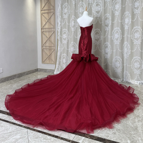 抜群のお洒落見え！ワインレッド 紅色 カラー変更可能 マーメイド