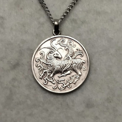 大天使ミカエル バチカン市国のコインネックレス 着けっ放しOK