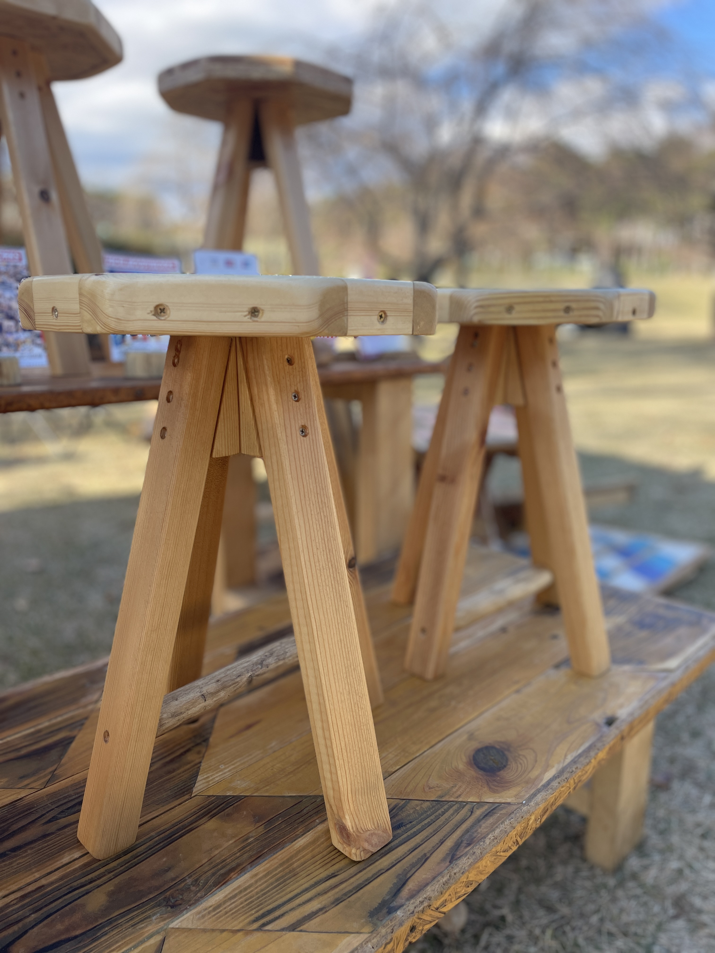 八角形の天板がかわいい。なんにでも使えるオクタゴンスツール⑦【ウッド】【オルテガ】【ナチュラル】⑥と⑦はペアです。