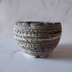 4号白黒練り込み裂紋鉢698　塊根植物　多肉植物　盆栽　植木鉢　作家鉢　沖縄 3枚目の画像