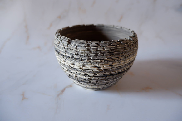 4号白黒練り込み裂紋鉢698　塊根植物　多肉植物　盆栽　植木鉢　作家鉢　沖縄 1枚目の画像