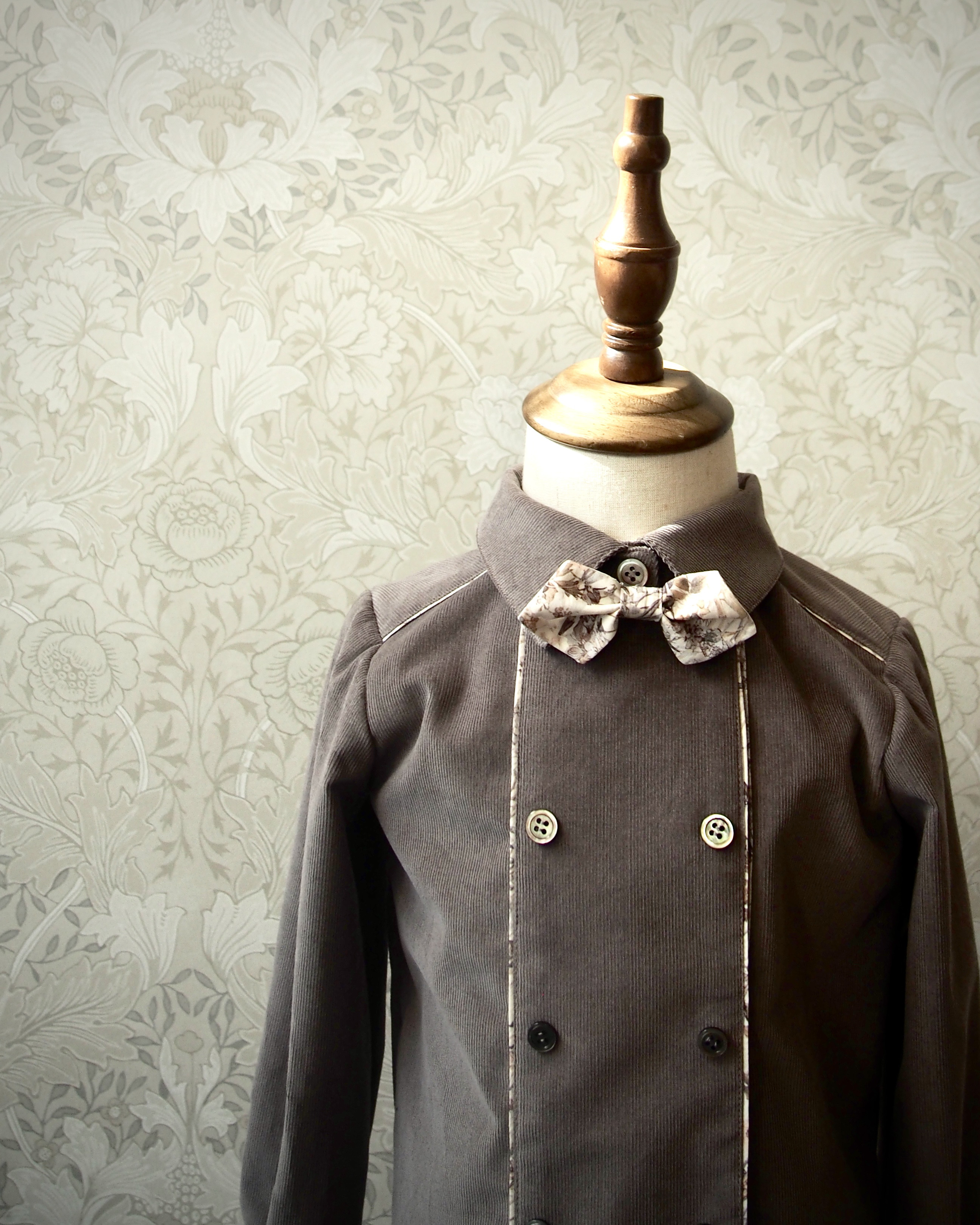 【 冬の男の子のおしゃれ服 】王子様コーデュロイシャツ｜ココアブラウン｜バースデーフォト｜卒園式｜おでかけ｜クラシカル