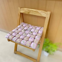 ⭐️アメリカンカントリー雑貨❤フリフリチェアパッド　ブルー系バラ柄♡45cm角 62174264573154ca92a4360414fb39