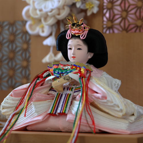 グレージュ】お顔が美男美女de可愛いひな人形♪7点セットのフル グレージュ】お顔が美男美女de可愛いひな人形♪7点セットのフル