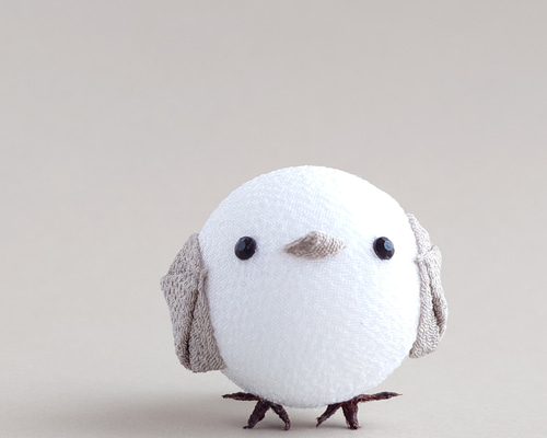 雪の妖精 シマエナガ つまみ細工のシマエナガ その他置物 つまみ