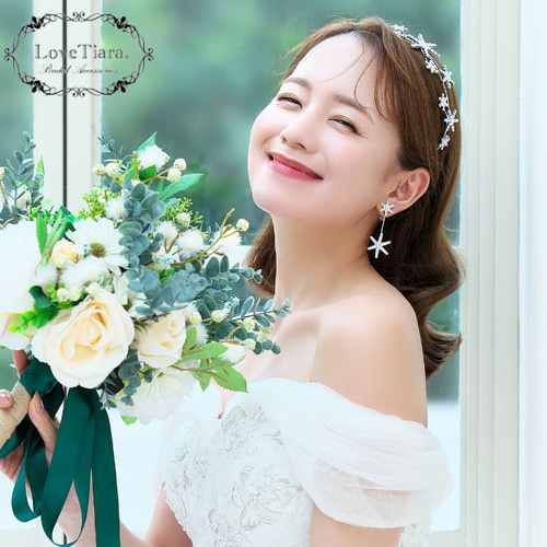 LoveTiara カチューシャ Refinado リボンピアス3点セット LoveTiara カチューシャ Refinado リボンピアス3点セット カチューシャ