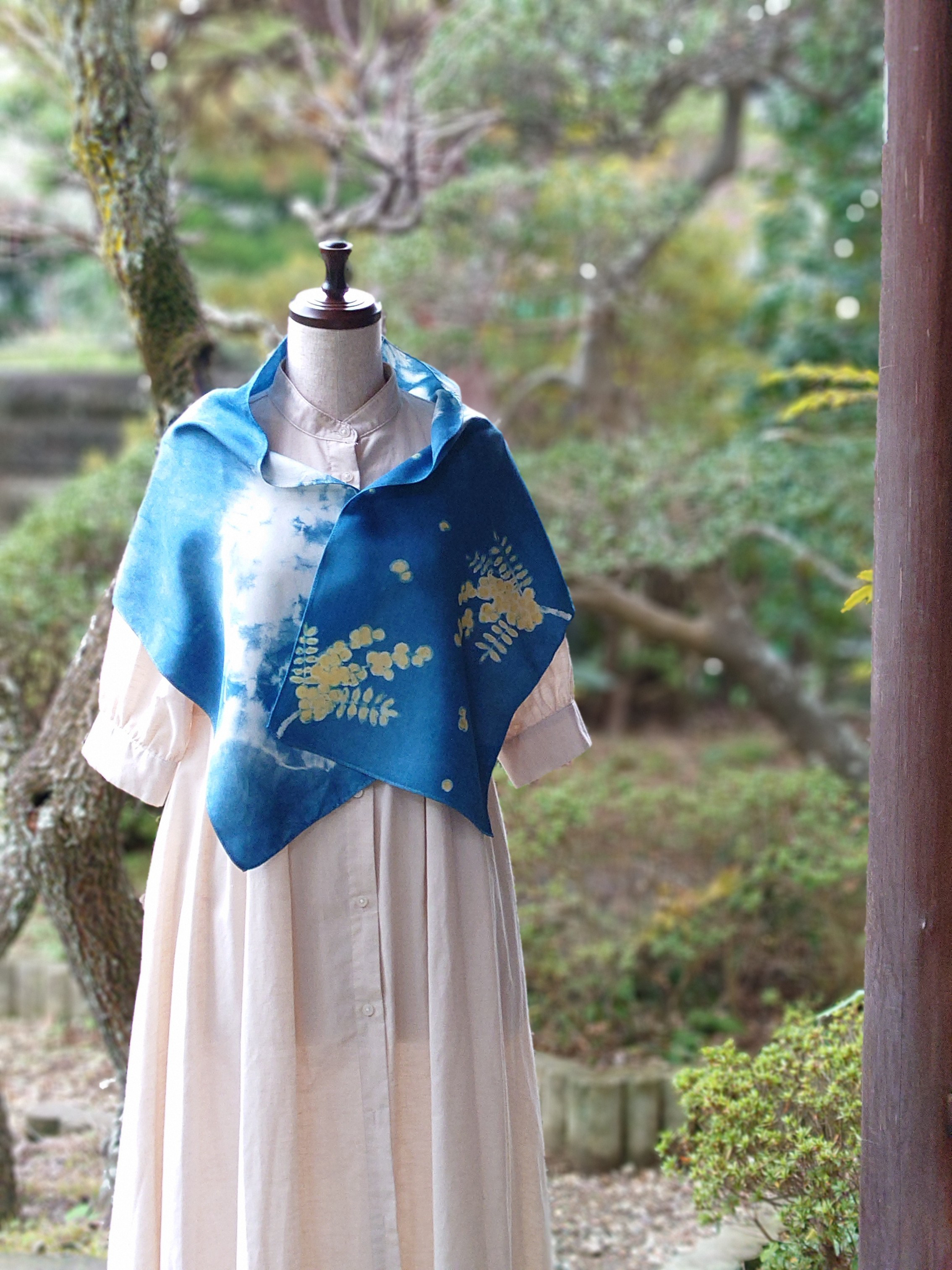 ねこ様　おまとめ2枚　本藍染シルクメッシュストールと麻リボンストール ねこ様 おまとめ2枚 本藍染シルクメッシュストールと麻リボンストール