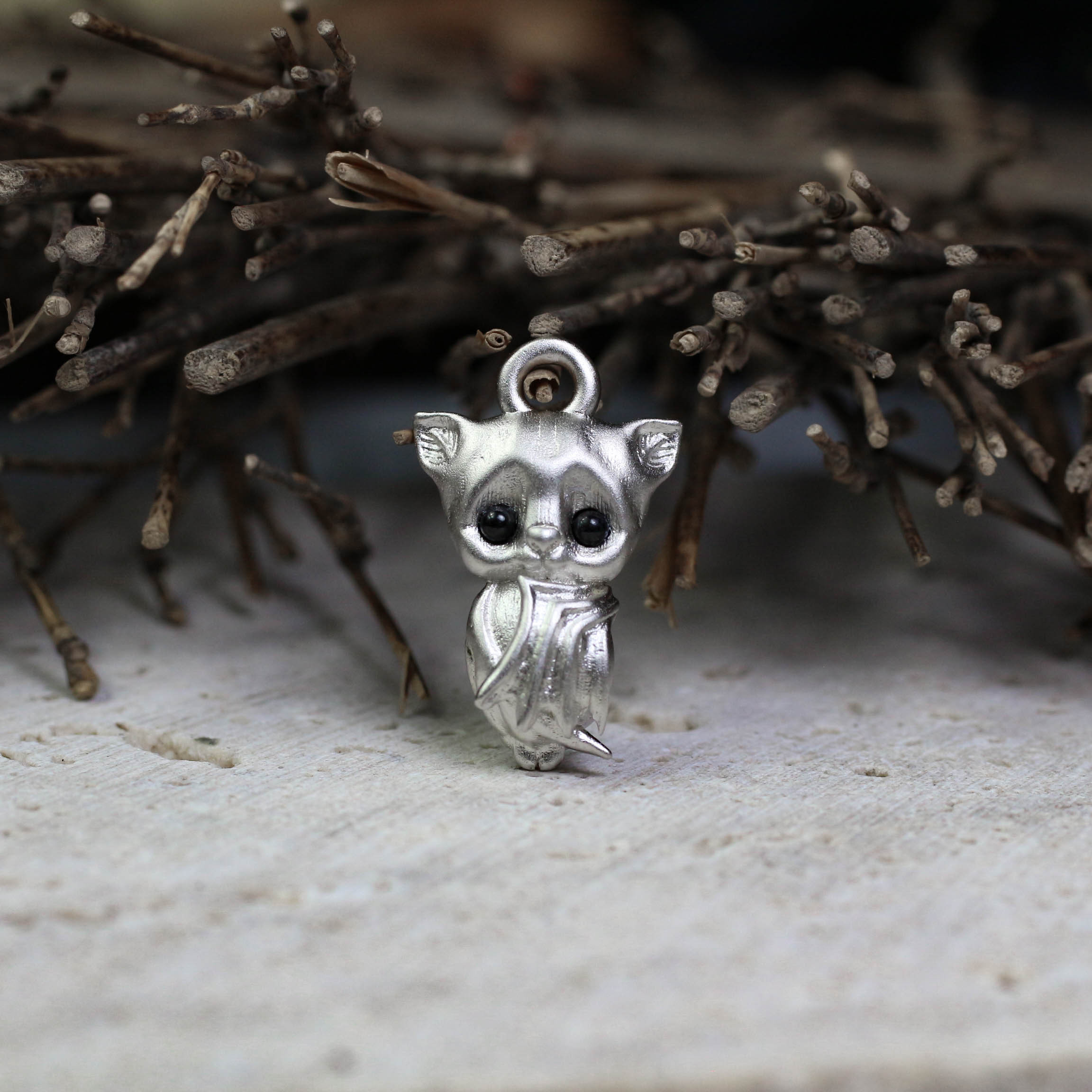 かわいいコウモリのペンダント手作りバットジュエリーネックレス - 動物愛好家のためのシルバーペンダント - ユニークなハ