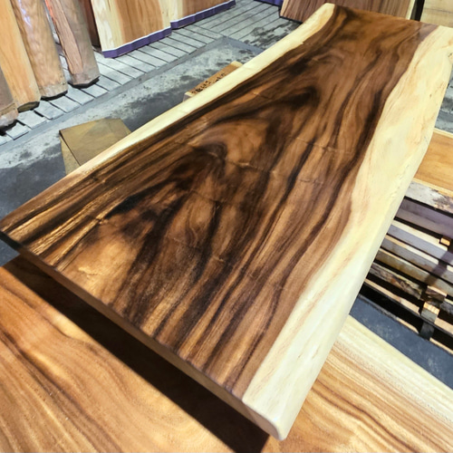 モンキーポッド 一枚板 ダイニング テーブル ウォールナット  