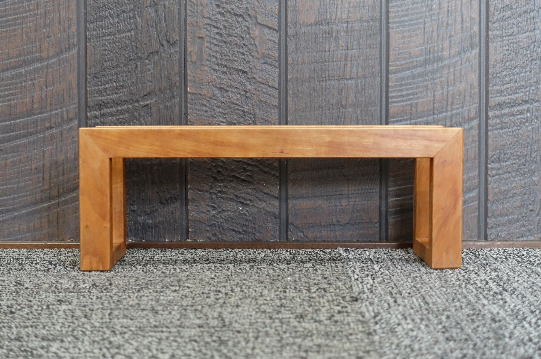 スリッパラック／3足　シンプル　おしゃれ　ブラックチェリー無垢材　アンティーク調　ちょっと贅沢