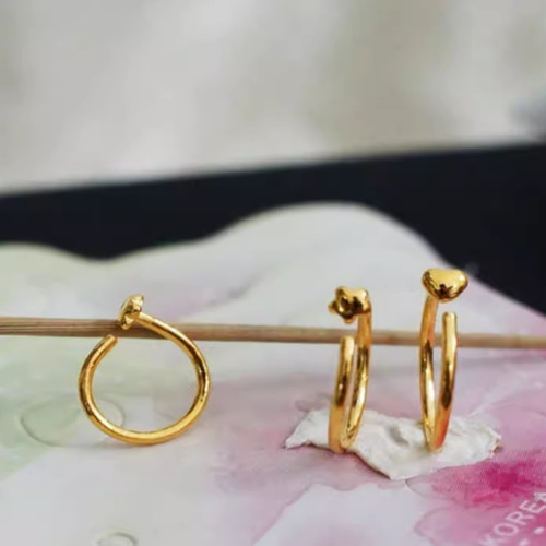 ウッヂ 24金 リボン リング #10.5 /K18 YG フープピアス K18ピアス