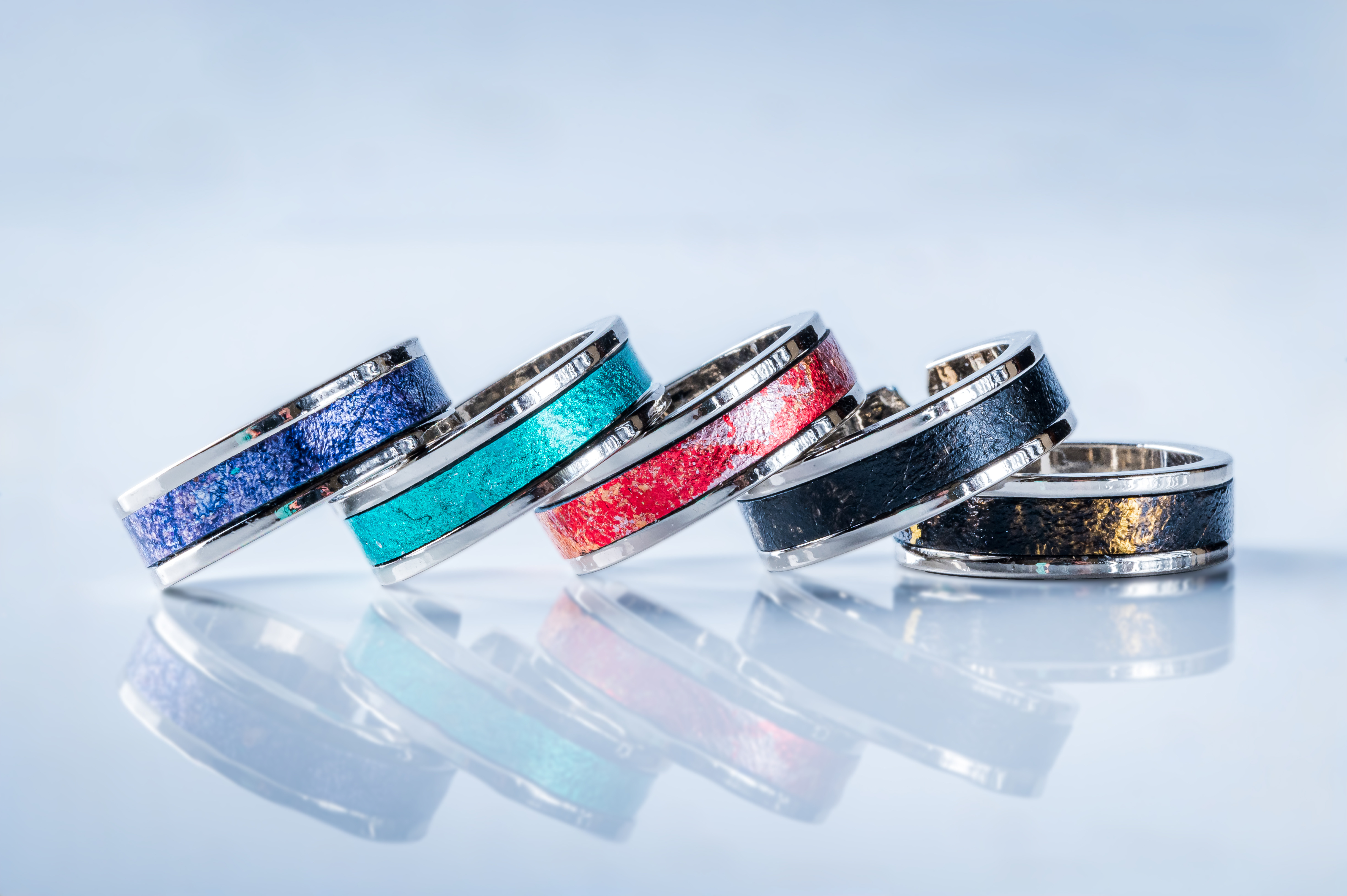 一点もの　真鍮　リング　5色展開 京都レザーの輝きを指先に