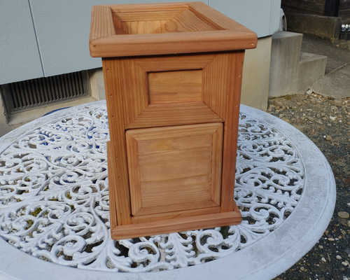 柿渋塗賽銭箱（Sサイズ台付） 柿渋塗賽銭箱（Sサイズ台付）