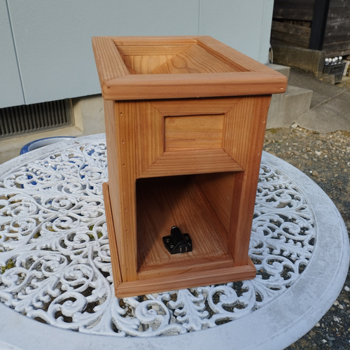 柿渋塗賽銭箱ミニ その他家具 ヒロ工房 通販 18572553｜Creema(クリーマ)