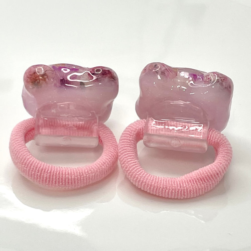 レジンヘアゴム ビジュー　ピンク　春夏　大ぶり　花形　2 レジンヘアゴム ビジューピンク春夏大ぶり花形2