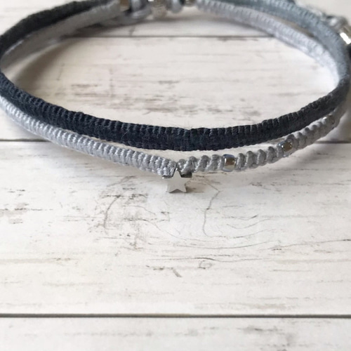 大人な足元〜Frozen star〜メタルパーツとグラスビーズのミサンガ