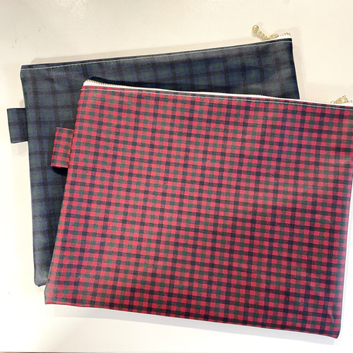 ファミリア　おむつポーチ　現行品 再再・・販☆おむつポーチ&おしりふきケース☆オムツポーチ