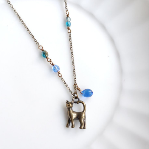 ビンテージ　アクアブルービーズのネックレス ビンテージ アクアブルービーズのネックレス