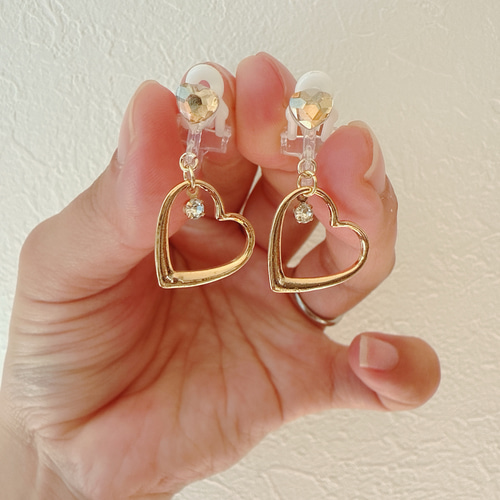 再販7回目】キッズイヤリング ハート キラキラ 痛くない イヤリング