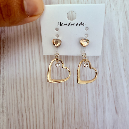 再販7回目】キッズイヤリング ハート キラキラ 痛くない イヤリング