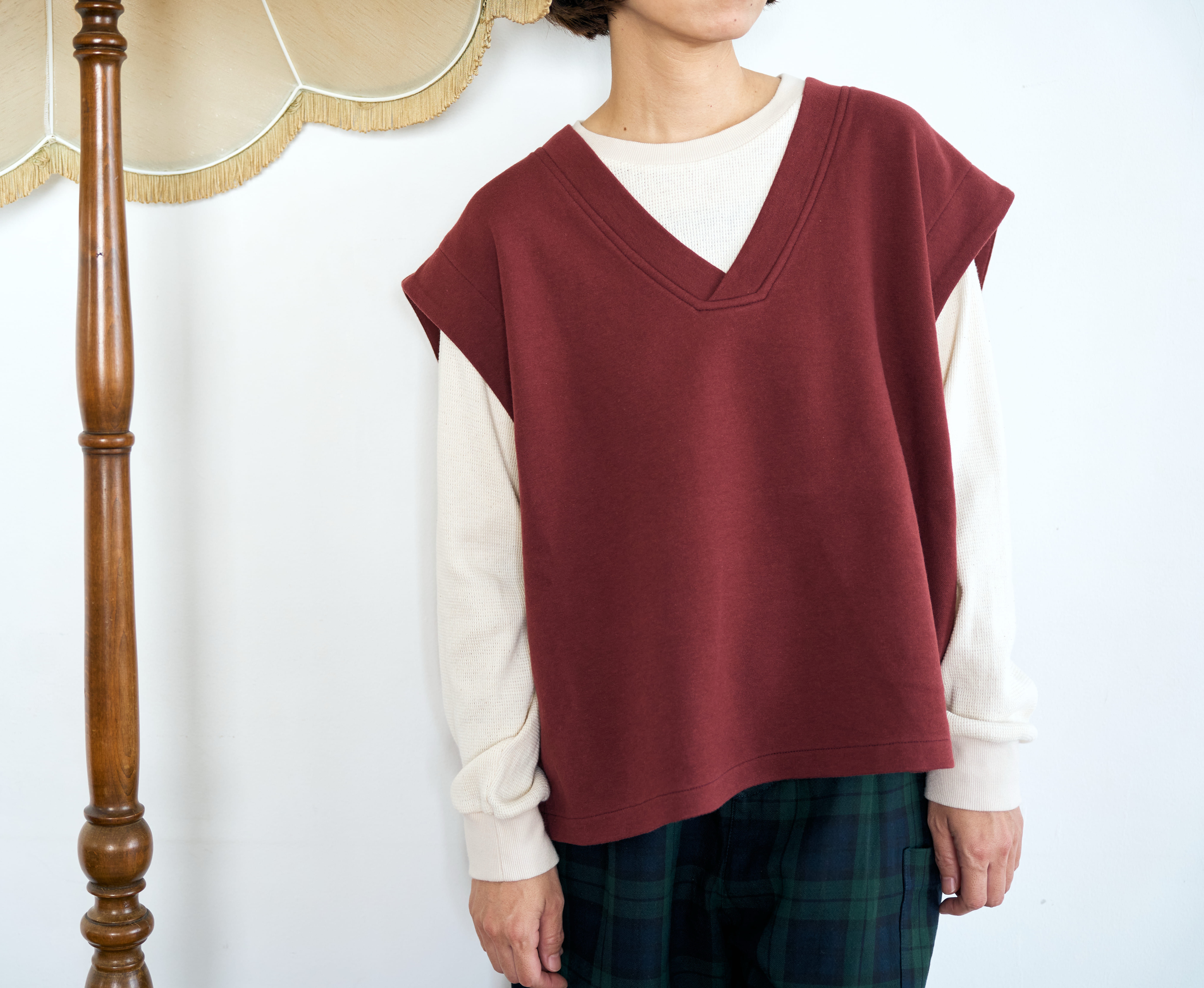 double-knit back rib vest (bordeaux)