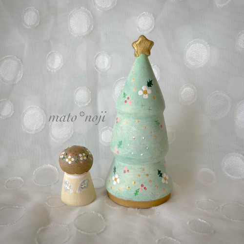 【希少】マトリョーシカ　木製クリスマスツリー 祈りの天使&木の実とお花のクリスマスツリー マトリョーシカ 2人組