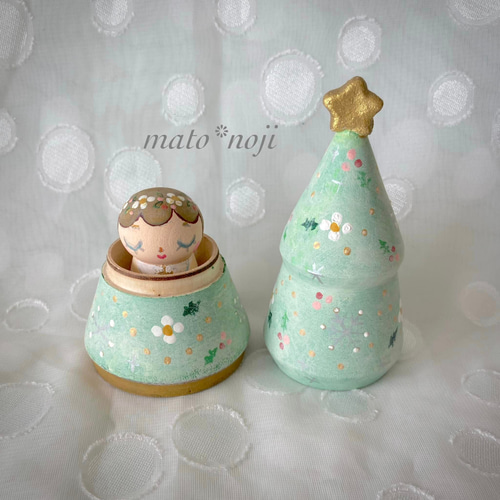 祈りの天使&木の実とお花のクリスマスツリー マトリョーシカ 2人組
