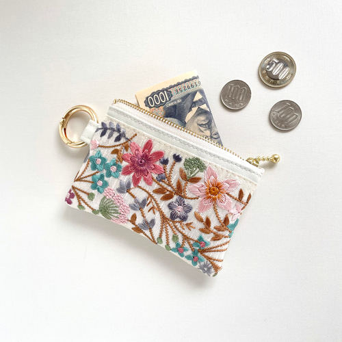 再販】インド刺繍 ミニポーチ ポーチ カラビナ フェイクレザー 小銭