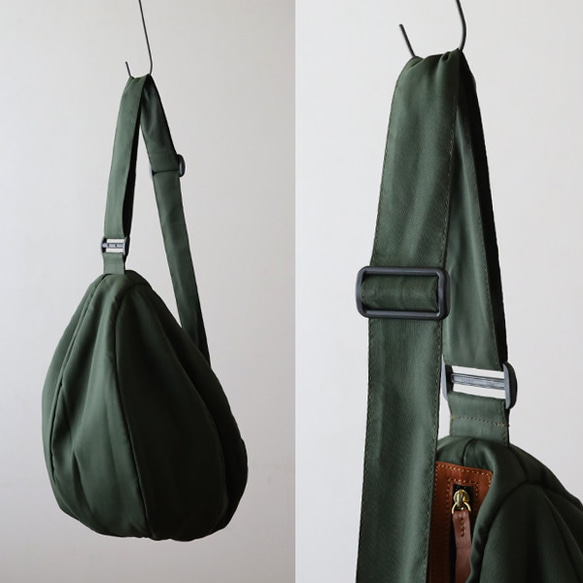 送料無料）軽量まぁるいボール ボディ バッグ クッション入ナイロン