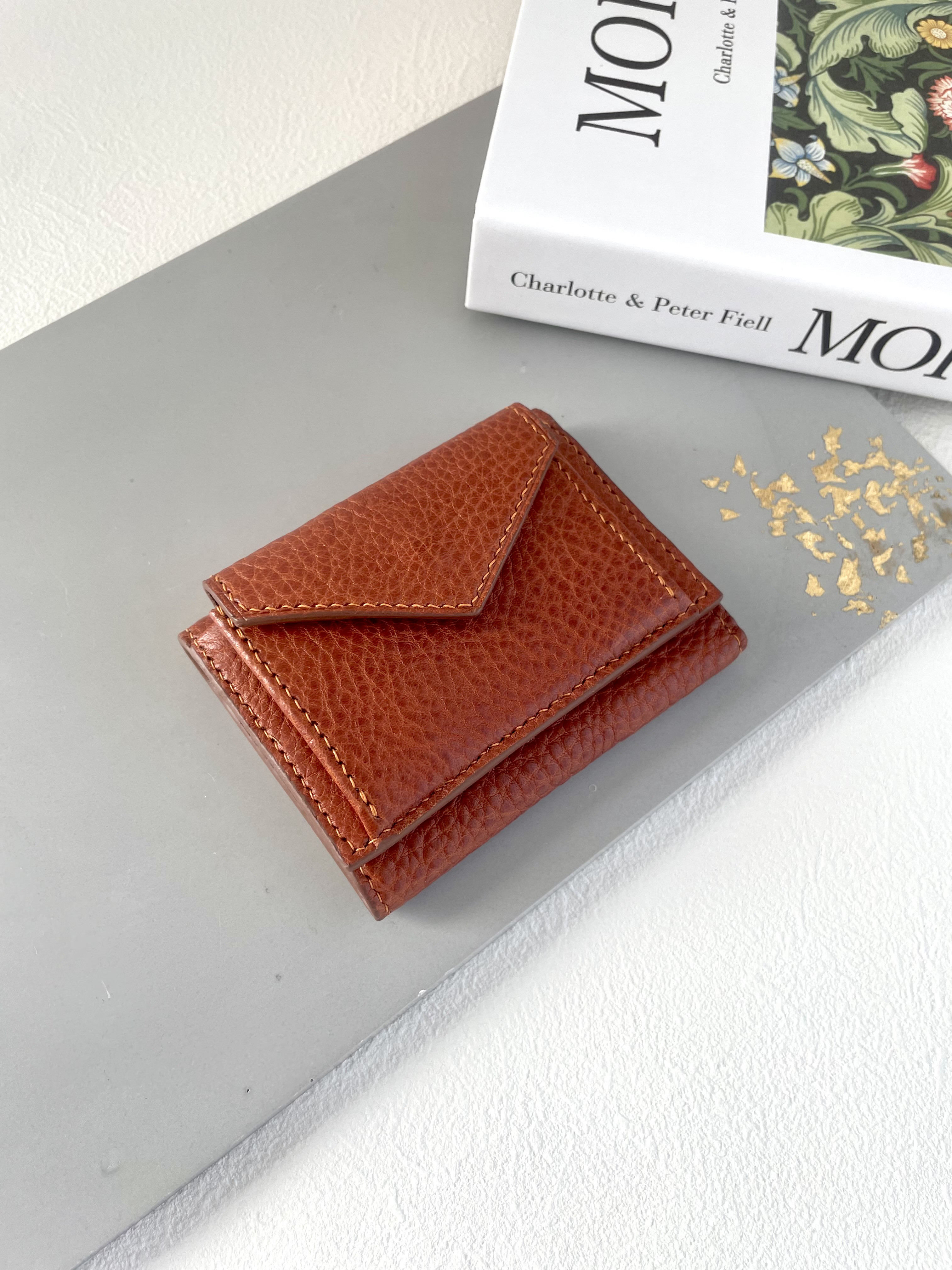 上質イタリアンレザーの3つ折りミニ財布　本革｜送料無料