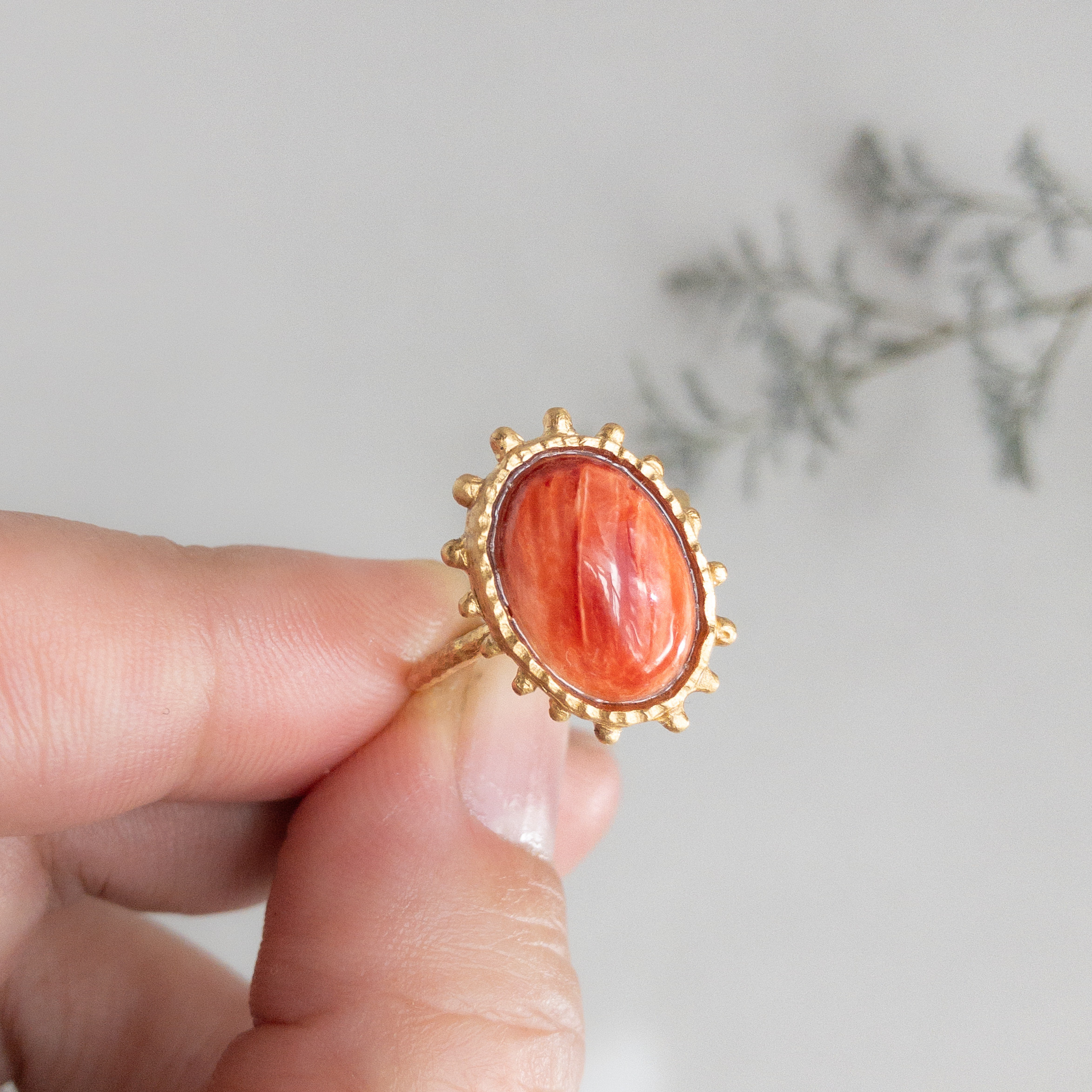 スパイニーオイスターシェル　リング　　K18GP真鍮