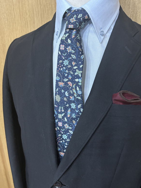 LIBERTY リバティ イタリア製　Midnight Constellation 5枚目の画像