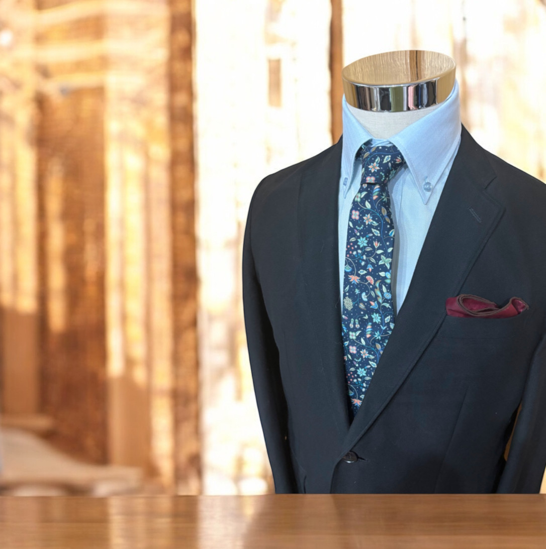 LIBERTY リバティ イタリア製　Midnight Constellation