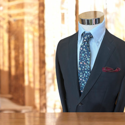 LIBERTY リバティ イタリア製　Midnight Constellation 1枚目の画像