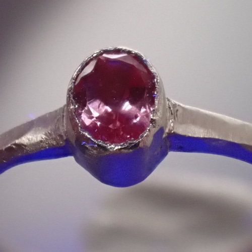 発見されたばかりの激レア宝石】ドラゴンガーネット・シルバーリング