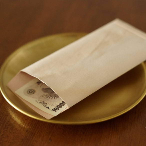 お年玉やお祝い、贈り物に最適な本革 ヌメ革レザーの現金封筒　ぽち袋 - 時を刻むミニマム財布 4枚目の画像