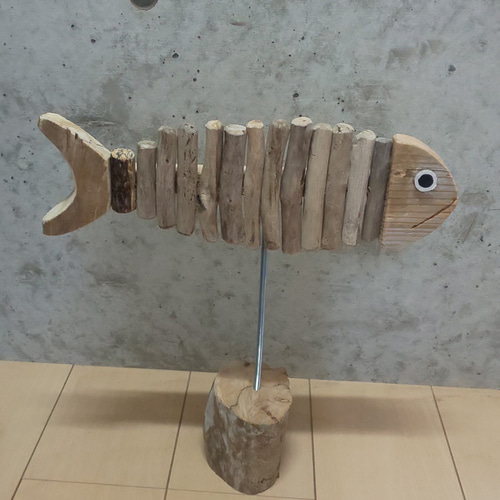 流木アート さかな 立体・オブジェ 上州屋リフォーム 通販 18577156