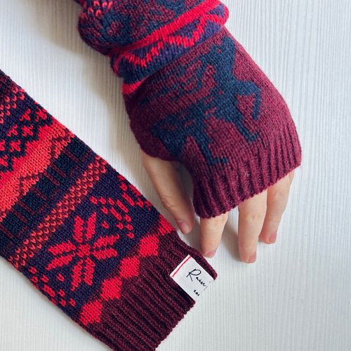 LGB スカルモチーフ アームウォーマー　ニット LGB スカルモチーフ アームウォーマー ニット LGB スカルモチーフ