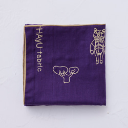 ＋HAyU fabric 綿100%ダブルガーゼ刺繍ハンカチ ～HAyU BEAR 2024～ 8枚目の画像