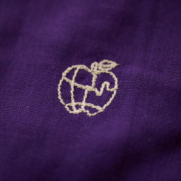 ＋HAyU fabric 綿100%ダブルガーゼ刺繍ハンカチ ～HAyU BEAR 2024～ 19枚目の画像