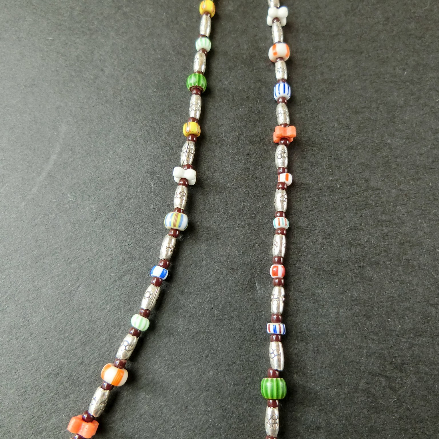 *2way*アンティークビーズとカレンシルバーのロングネックレス／ブレスレット