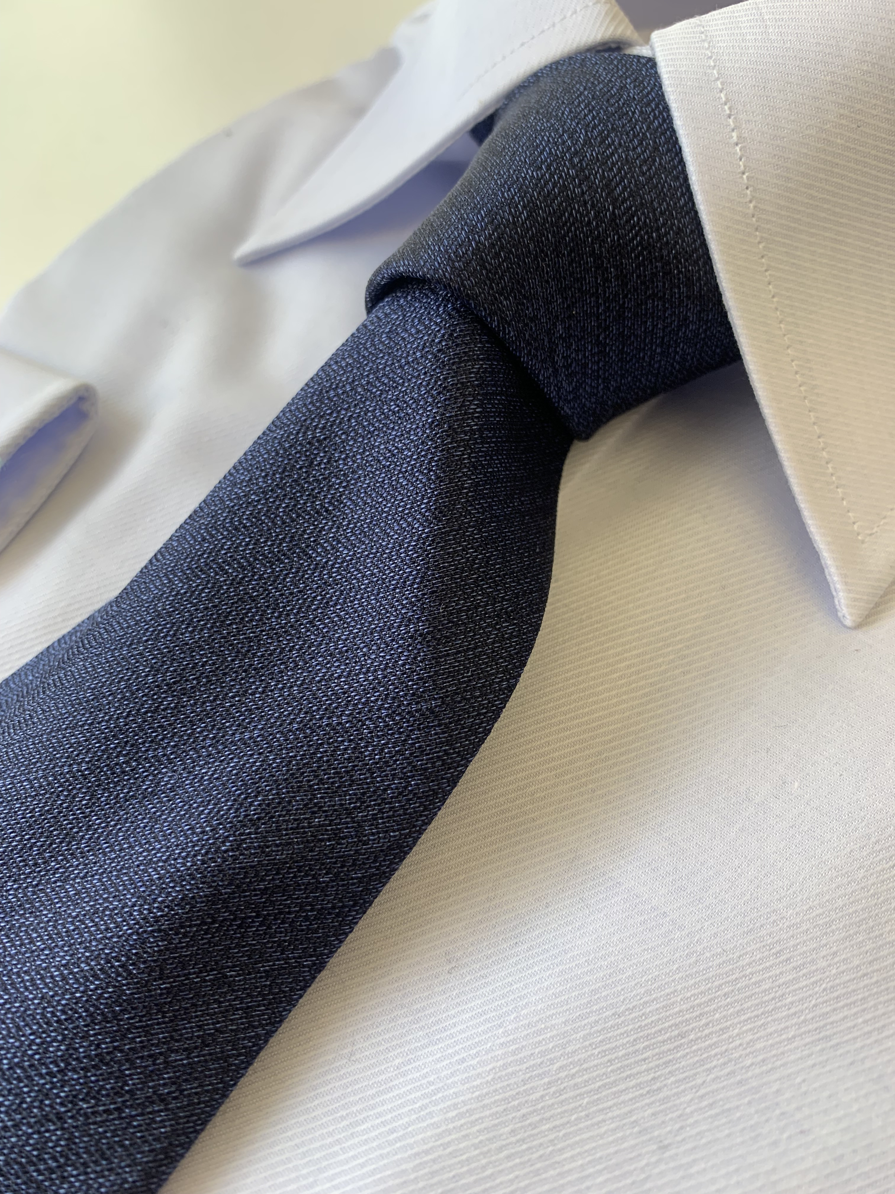 ネクタイ　シルク　メランジマイクロヘリンボーン　ネイビー