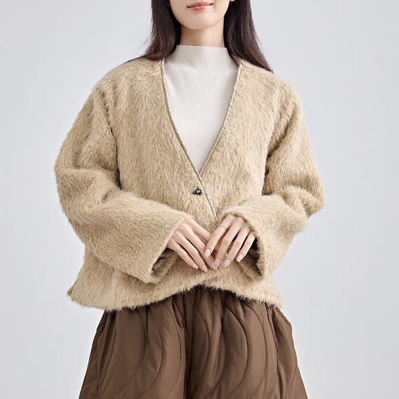 ふわふわな触り心地でスッキリ着こなせる♪Vネックシャギージャケット 5枚目の画像