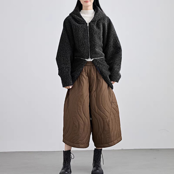 好みの着方が出来るウエストファスナー仕様☆シャギーパーカー ブラック 4枚目の画像