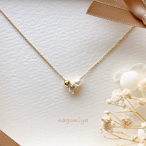 新作2025 / 再販 】AAAジルコニアと国産貝パールのゴールド