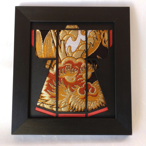 石見神楽衣装生地」の着物フレーム ”八岐大蛇（ヤマタノオロチ