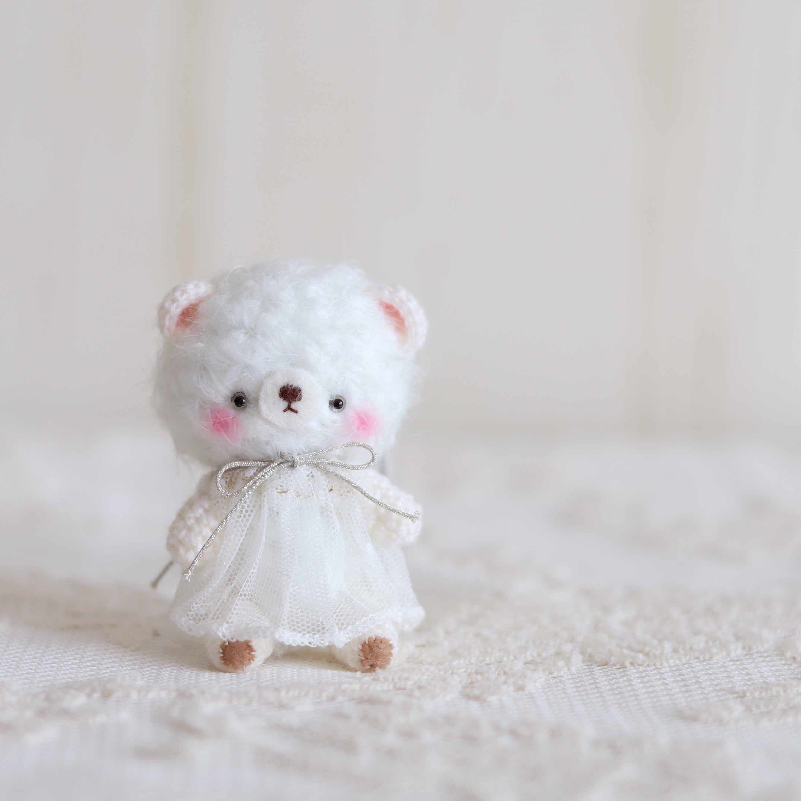 約8cm 小さなあみぐるみ シロクマさん ①