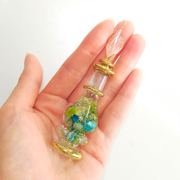 【ジャスミンの小さいお城】〜エジプシャンハーバリウム〜　グラス　ガラス瓶　ハーバリウム　クリスマス　クリア　ブルー　青 12枚目の画像