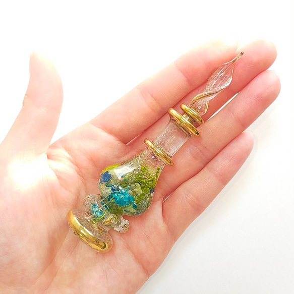 【ジャスミンの小さいお城】〜エジプシャンハーバリウム〜　グラス　ガラス瓶　ハーバリウム　クリスマス　クリア　ブルー　青 7枚目の画像